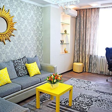 Luxury Palace Apartment Бішкек Екстер'єр фото
